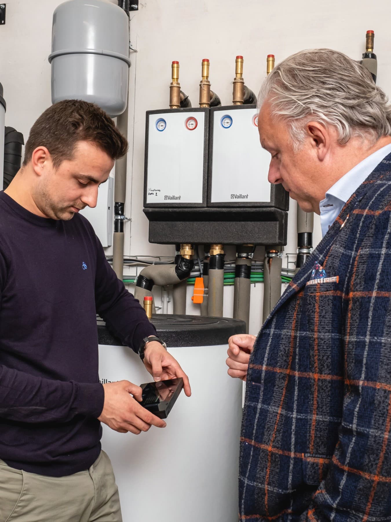 Brecht Verbiest (Domotechnics, links) en Erwin Beerts (Vaillant, rechts)