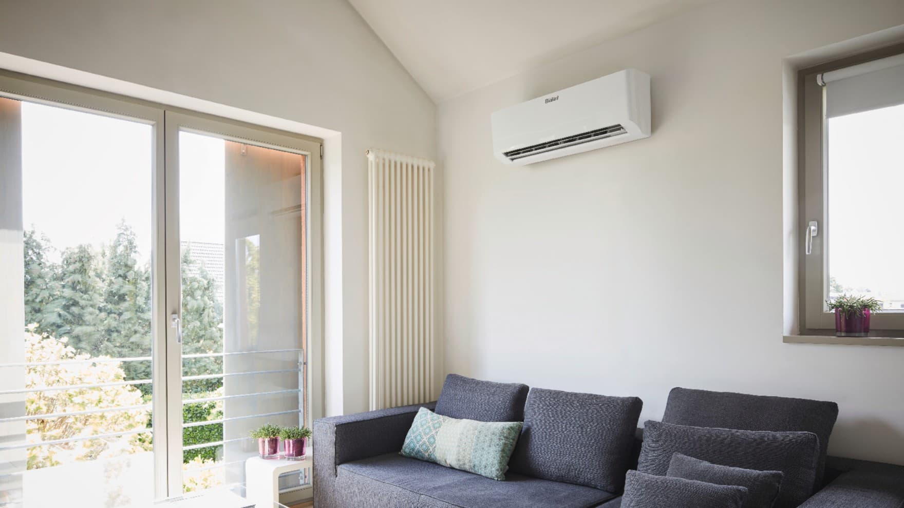 Airco aan de muur.