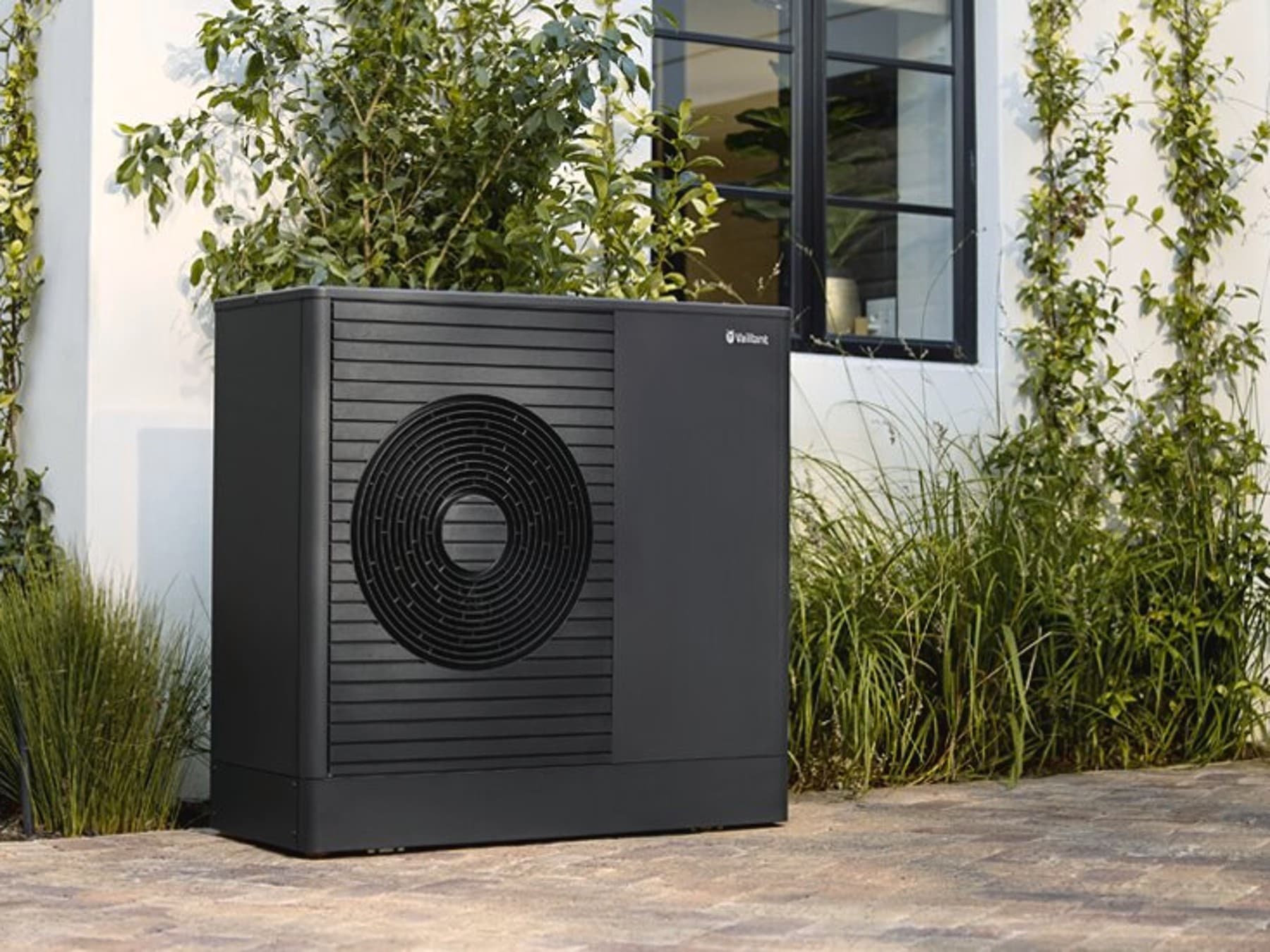 Lucht/water warmtepomp aroTHERM plus voor een huis