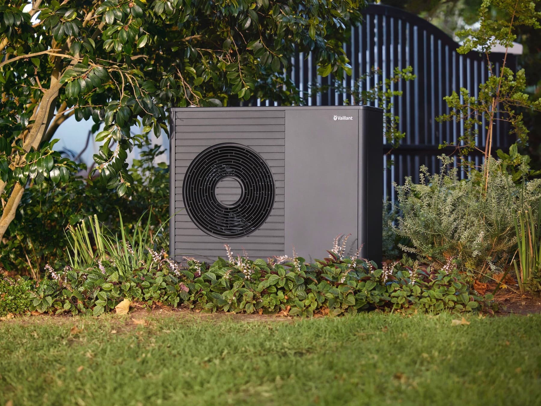 aroTHERM plus
